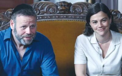 The Ring </br><em>HaTabaat